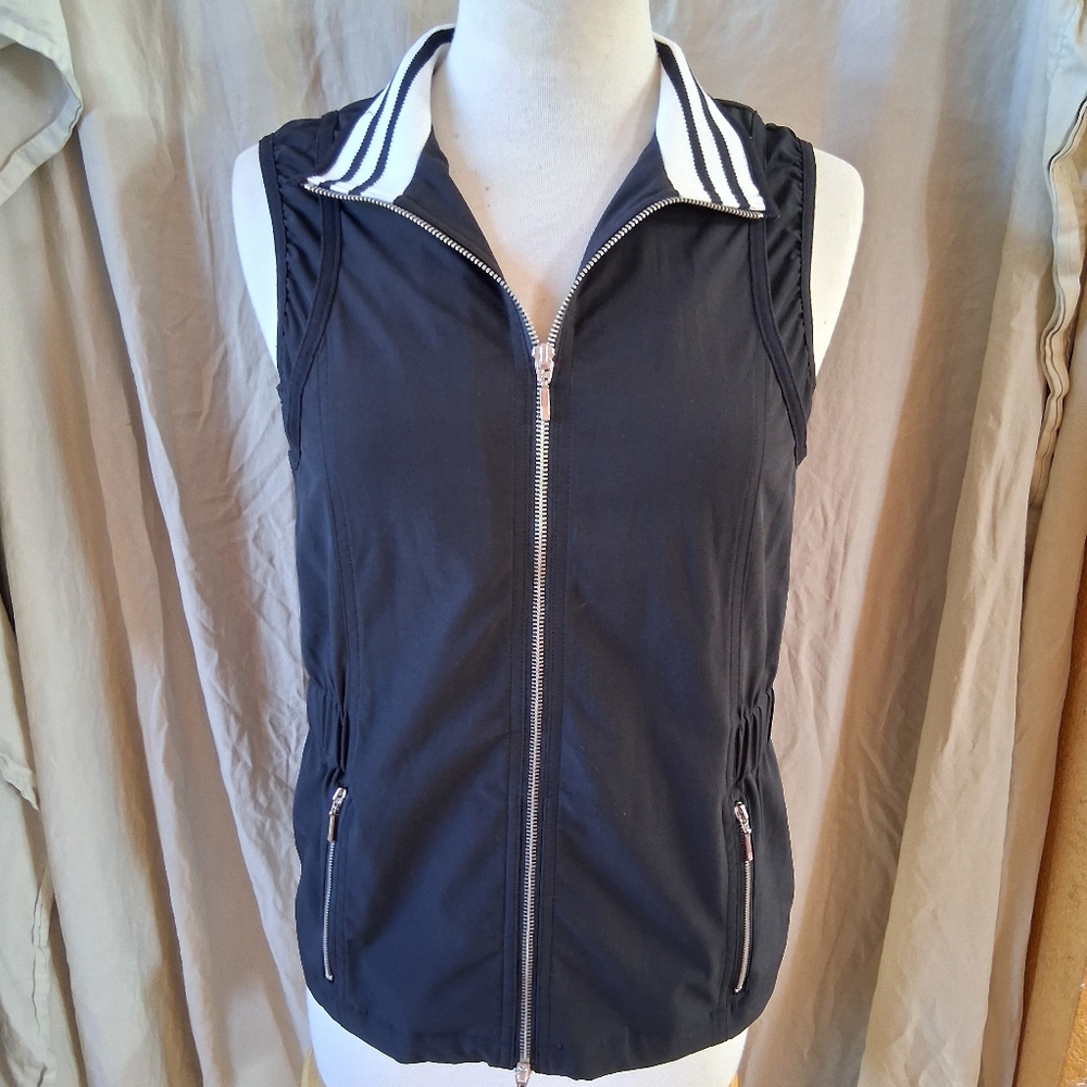Chicos Zenergy Womens Vest 0 Small Black  Full Zip Stretch Zip Pockets